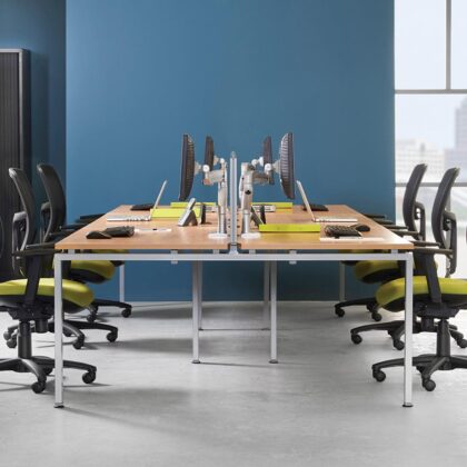 2026 D P027 - ADAPT II STRAIGH DESK CLUSTERS - BACK TO BACK DESKS