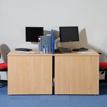 2026 D P078 - MAESTRO PANNEL END LEG 600MM DESKS