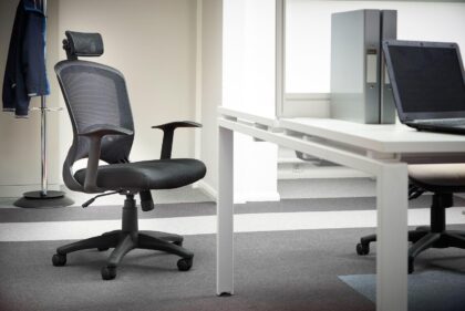 2026 D P344 - SOLARIS MESH BACK OPERATOR SEATING - FIXED ARMS